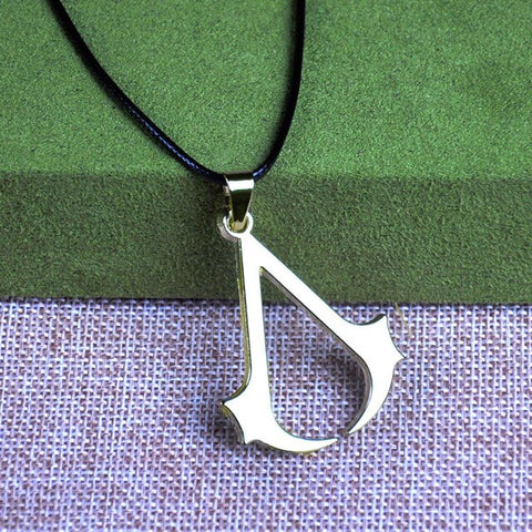 Assassins-Creed Keychain Handmade Leather Stainless Steel Keyring Metal Leaf Pendant Men Women Jewelry Souvenir Gift